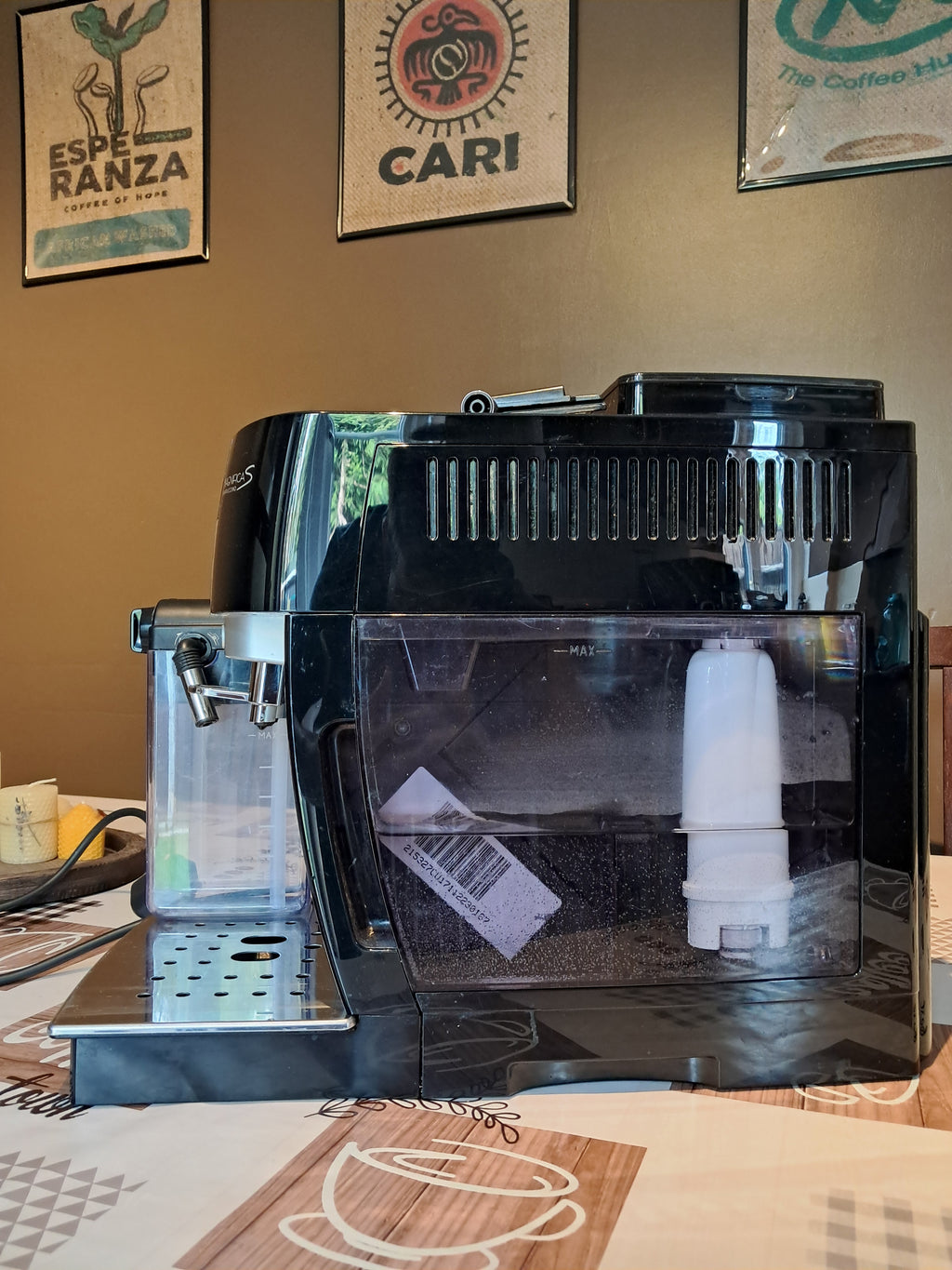 DeLonghi Magnifica Cappuccino