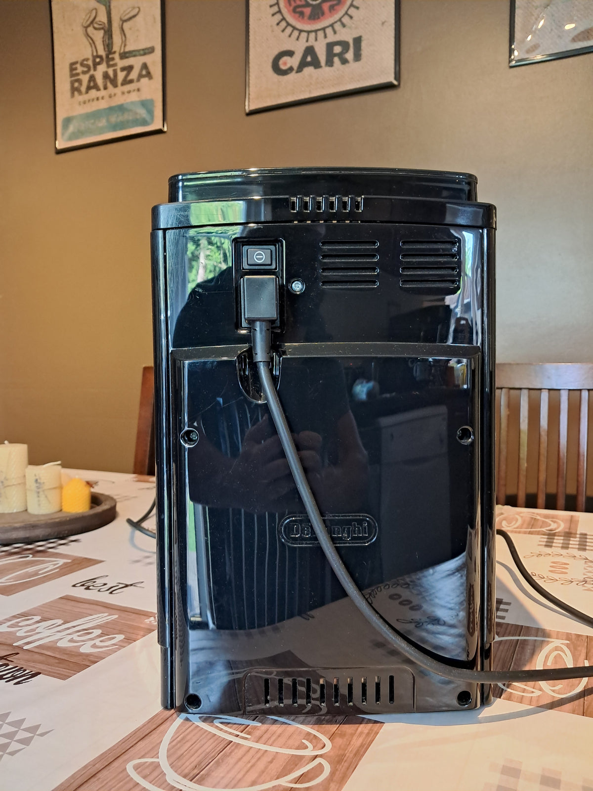 DeLonghi Magnifica Cappuccino